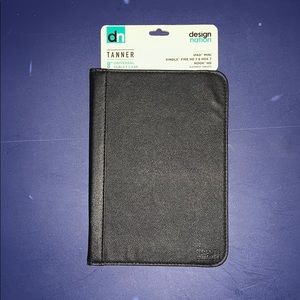 Universal Tablet Case 8in
